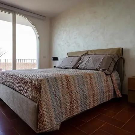 Villa Resta With Pool And